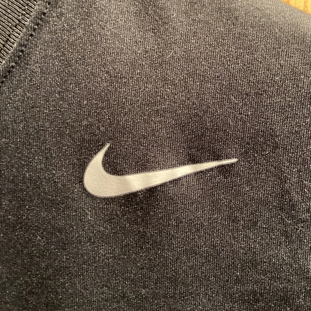 Nike Dri-FIT Legend Fitness T-Shirt 371642-010 Men's Size Medium